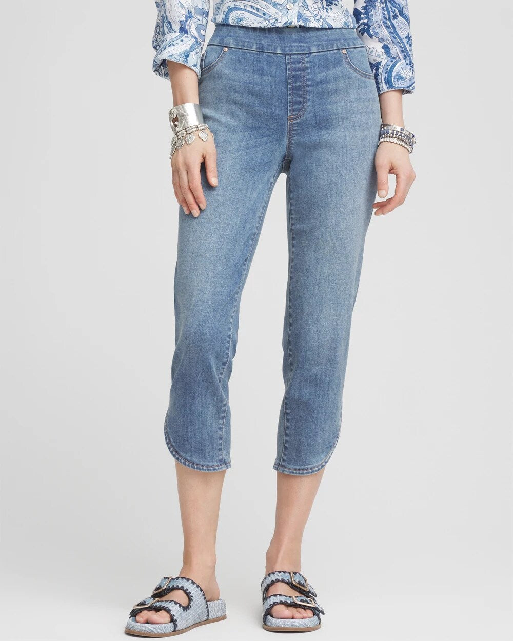 Chico's Clothing Pull-On Dolphin-Hemmed Capri Jeans