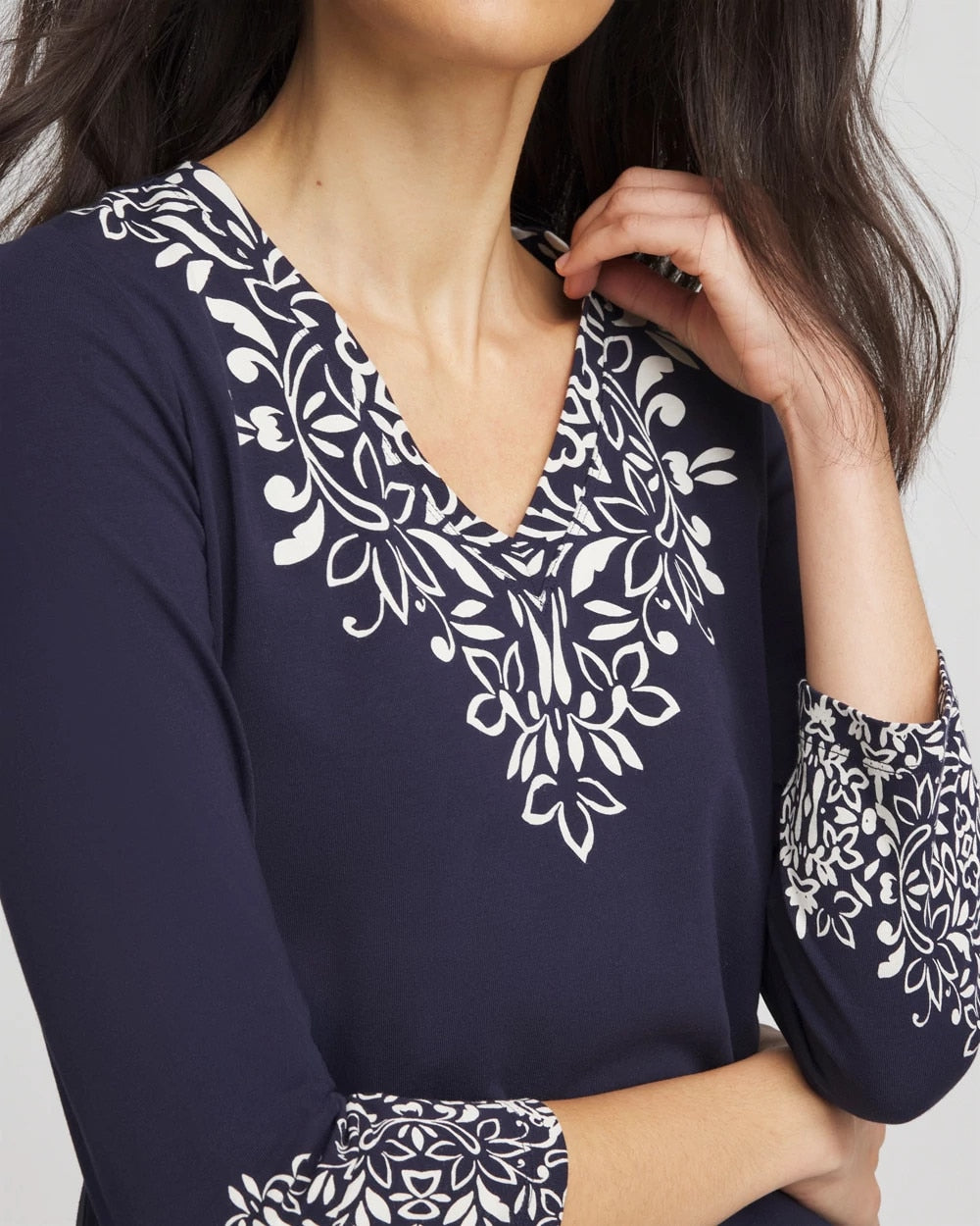 Chico's Clothing Chic Scroll 3/4 Sleeve Perfect Tee