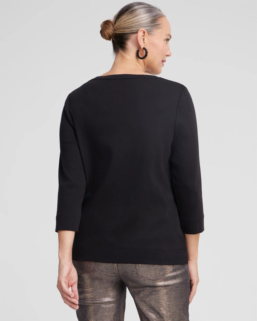 Chico's Clothing 3/4 Sleeve V-Neck Tee