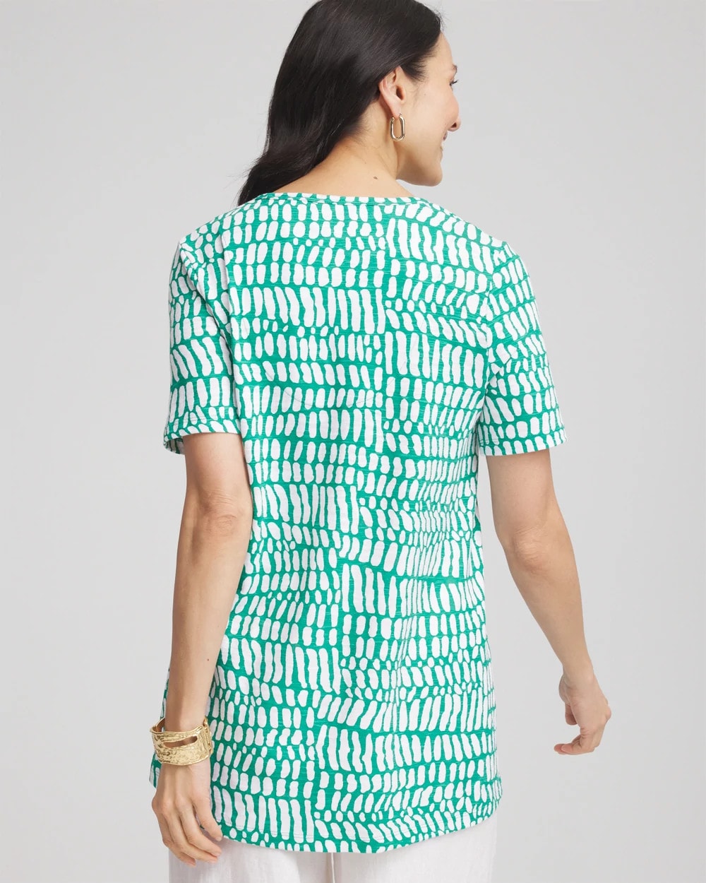 Chico's Clothing Tropical Short Sleeve Forward-Seam Tee
