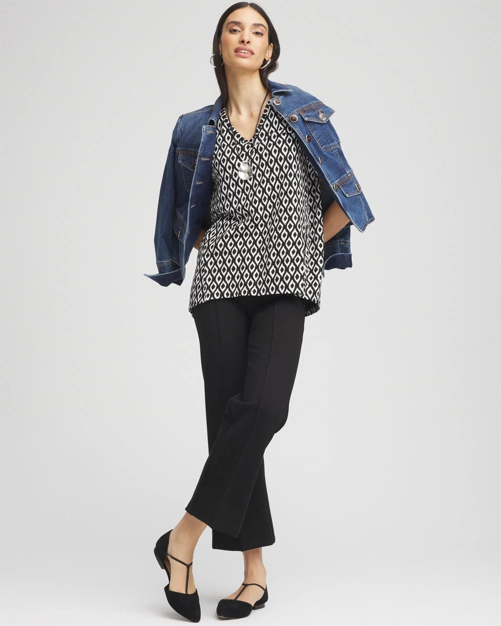 Chico's Clothing Graphic Slub V-Neck Tee
