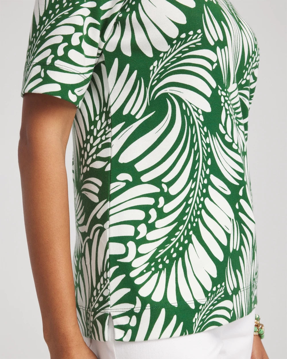 Chico's Clothing Palm-Frond-Motif Classic-Fit Pima Tee