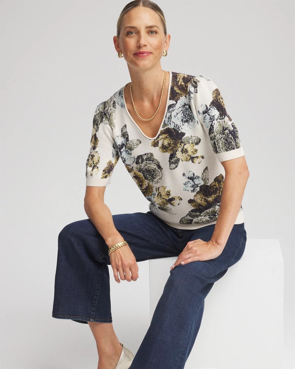 Chico's Clothing Floral V-Neck Sweater Tee