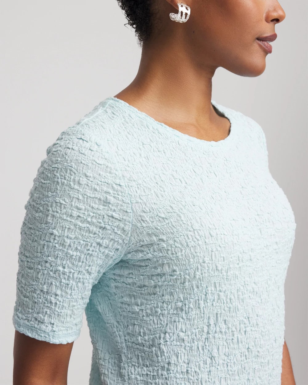 Chico's Clothing Textured Short-Sleeve Tee