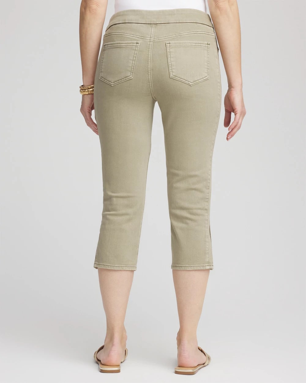 Chico's Clothing 19" Pull-on Capri Jeans
