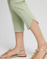 Chico's Clothing Pull-On Dolphin-Hemmed Capri Jeans