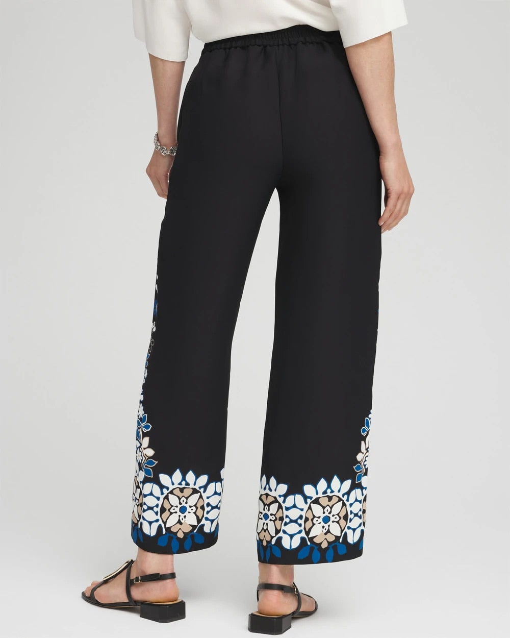 Chico's Clothing Placed Floral Print Soft Cropped Pants