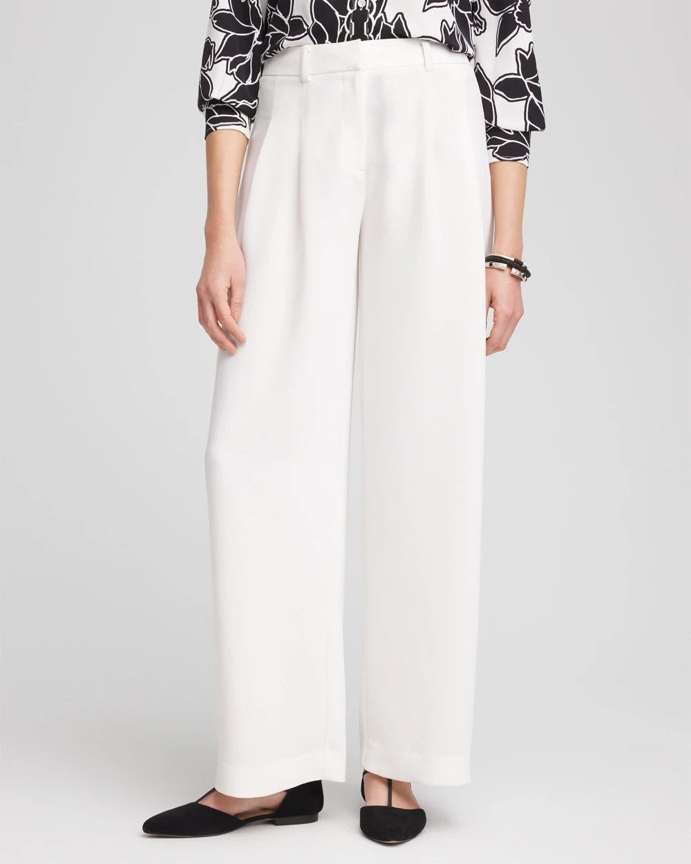 Chico's Petites Petite Crepe Pleated Relaxed Pants