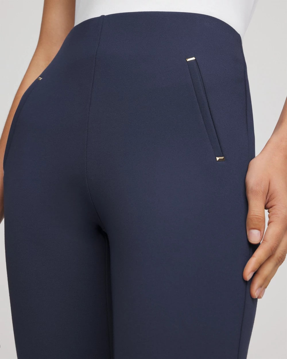 Chico's Petites Petite Juliet Slim Trim Detail Pants